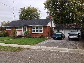 14 Victoria Street, Kawartha Lakes, On K0m 2m0