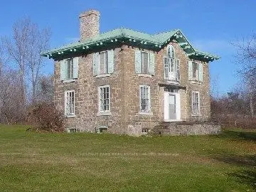 282 1000 Islands Parkway, Front Of Leeds & Seeleys Bay, On K0e 1l0