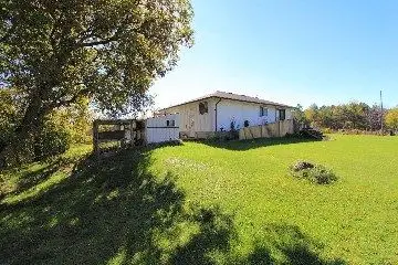453 Wilmont Road, Kawartha Lakes, On L0a 1k0