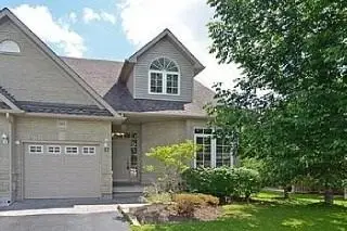 17 Eglington Street, Kawartha Lakes, On K9v 6k6