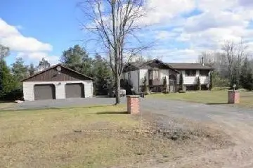 12 Denison Drive, Addington Highlands, On K0k 2g0
