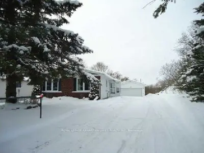 171 Queen Street, Kawartha Lakes, On K0m 1n0