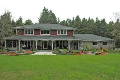 Detached in Oro-Medonte