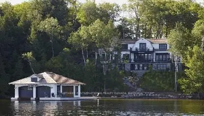 1020 Mahon Farm #7 Road, Muskoka Lakes, On P0b 1j0