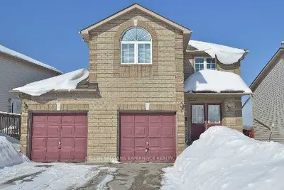 Detached in Barrie
