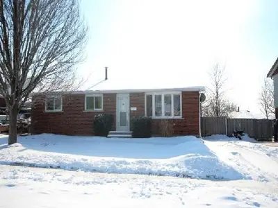 6 Bigham Crescent, Woodstock, On N4s 8h1