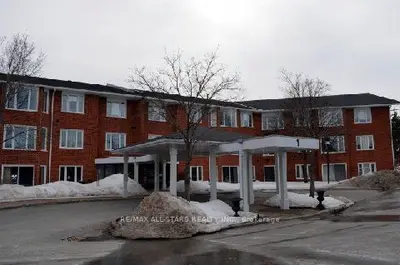 1 Heritage Way 314, Kawartha Lakes, On K9v 5p5
