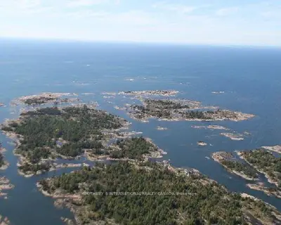 188 Island D (parts 2&3), Parry Sound, On P0g 1a0