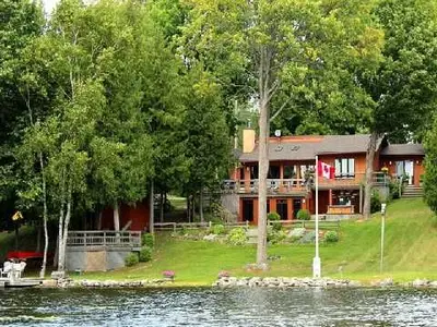 12 Fire Route 60, Trent Lakes, On K0l 1j0