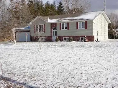 10 Joan Avenue, Kawartha Lakes, On K0m 2c0