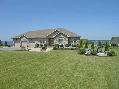 2372 County Road 3, Prince Edward County, On K0k 1l0