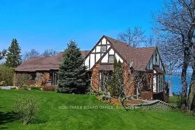3710 County Rd 3 Road, Prince Edward County, On K0k 1l0
