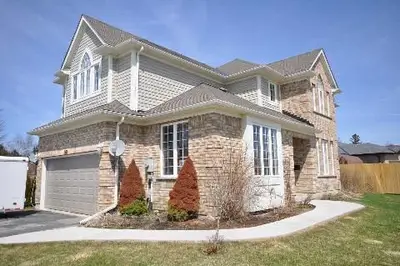 2 Kirkconnell Road, Kawartha Lakes, On K9v 6e6