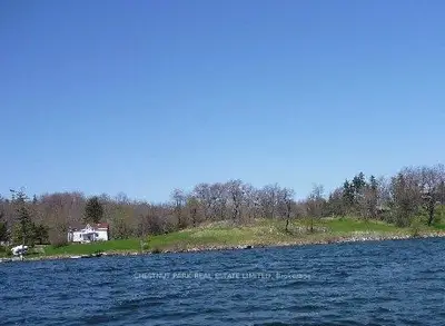 439 1000 Islands Parkway, Front Of Leeds & Seeleys Bay, On K0e 1l0