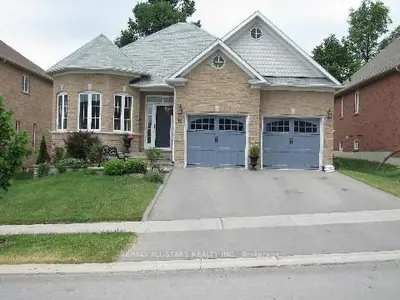 16 Ellis Crescent, Kawartha Lakes, On K9v 0a4