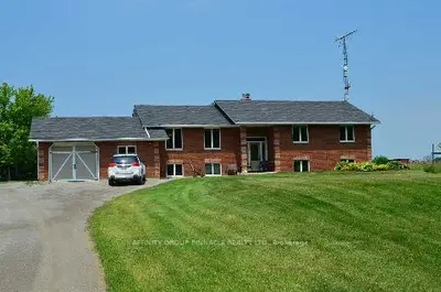 203 Skyline Road, Kawartha Lakes, On K0m 2m0