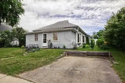 56 King Street E, Tillsonburg, On N4g 3e7