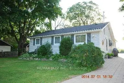 226 Greenwood Road, Otonabee-south Monaghan, On L9j 6y3