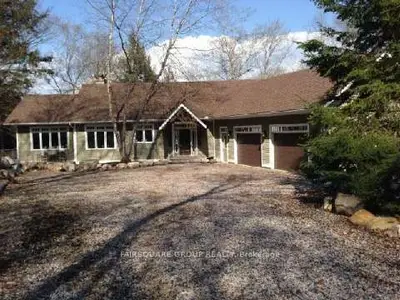 1805 Peninsula Road 168, Muskoka Lakes, On P0b 1j0