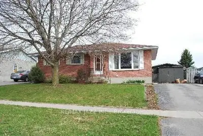 4 Wilson Avenue, Kawartha Lakes, On K9v 5r9