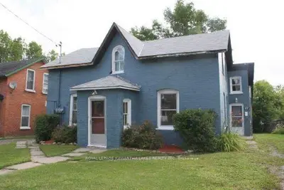 42-44 St Paul Street, Kawartha Lakes, On K9v 1s5