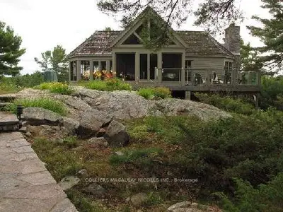 40 A 96 Island, The Archipelago, On Xxx Xxx