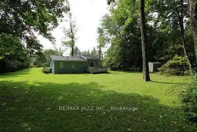 686 North Shore Drive E, Otonabee-south Monaghan, On K0l 1b0
