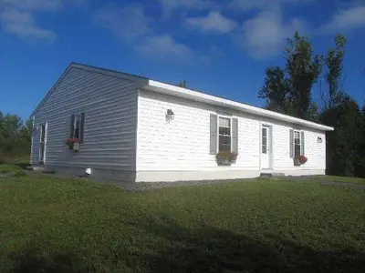 6564 Country Rd 9 Road, Greater Napanee, On K7r 3k8
