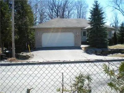 126 Park Street, Kawartha Lakes, On K0m 1a0