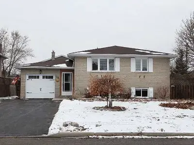 24 Lindway Place, Kawartha Lakes, On K9v 6a2