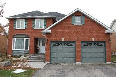 35 Walker Street, Kawartha Lakes, On K9v 6c2