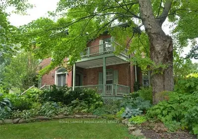1605 County Road 10 Road, Prince Edward County, On K0k 1p0