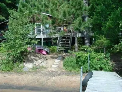 773 Dombroskie Road, Out Of Area, On K0j 1b0