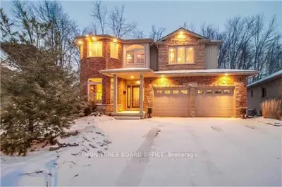 Detached in Waterloo