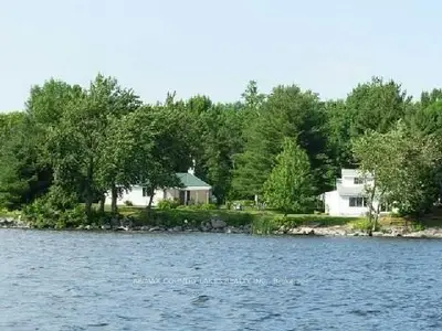 163/165 Mccrackin Avenue, Kawartha Lakes, On L0k 1w0
