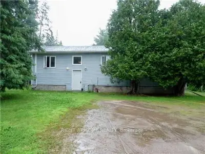 2881 Hwy 17, Papineau-cameron, On P0h 1v0