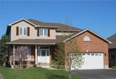 33 Prince Edward Road, Woodstock, On N4v 1g8