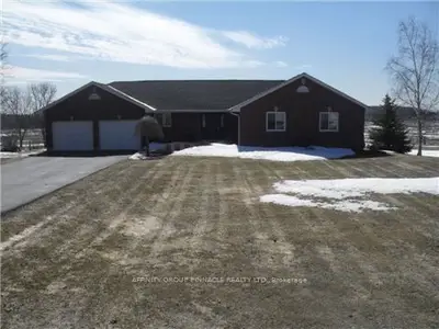 102 Cresswell Road, Kawartha Lakes, On K0m 2j0