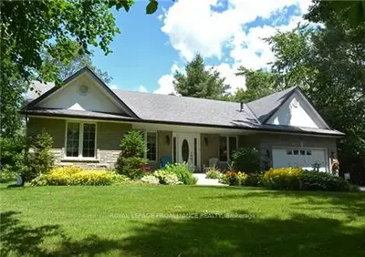 3890 County Road 3 Road, Prince Edward County, On K0k 1l0