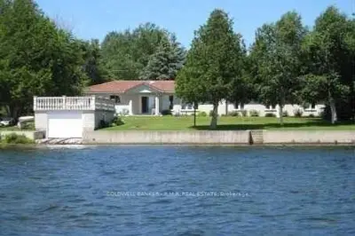 94 Pinewood Boulevard, Kawartha Lakes, On K0m 2b0