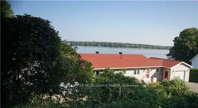 5388b County Road 1 Road, Prince Edward County, On K0k 2j0