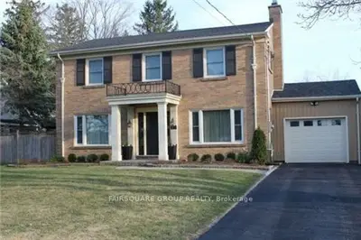97 Brock Street E, Tillsonburg, On N4g 2a1