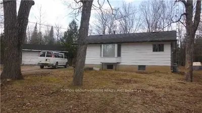 304 Don Wilson Road, North Kawartha, On K0l 2h0