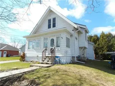 16 Mary Street E, Kawartha Lakes, On K9v 1v3