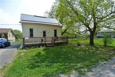 50 Walnut Street W, Kawartha Lakes, On K0l 2w0
