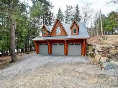 1089 Patrick Road, Lake Of Bays, On P0a 1h0