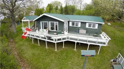 82 Cow Island, Otonabee-south Monaghan, On K0l 1b0
