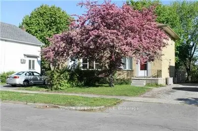 Semi-Detached in Waterloo