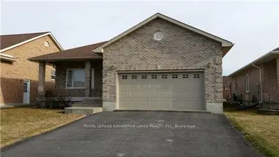 11 Murdoch Court, Kawartha Lakes, On K9v 6l4