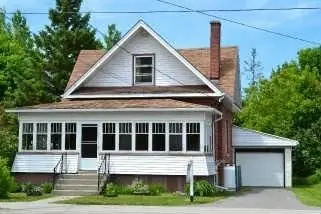 42 Lindsay Street, Kawartha Lakes, On K0m 1n0